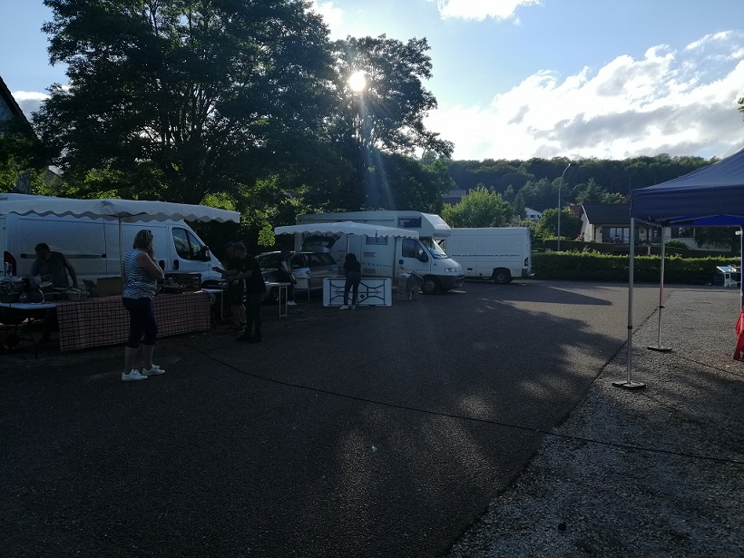 Des artisans locaux à Corcelles-les-monts